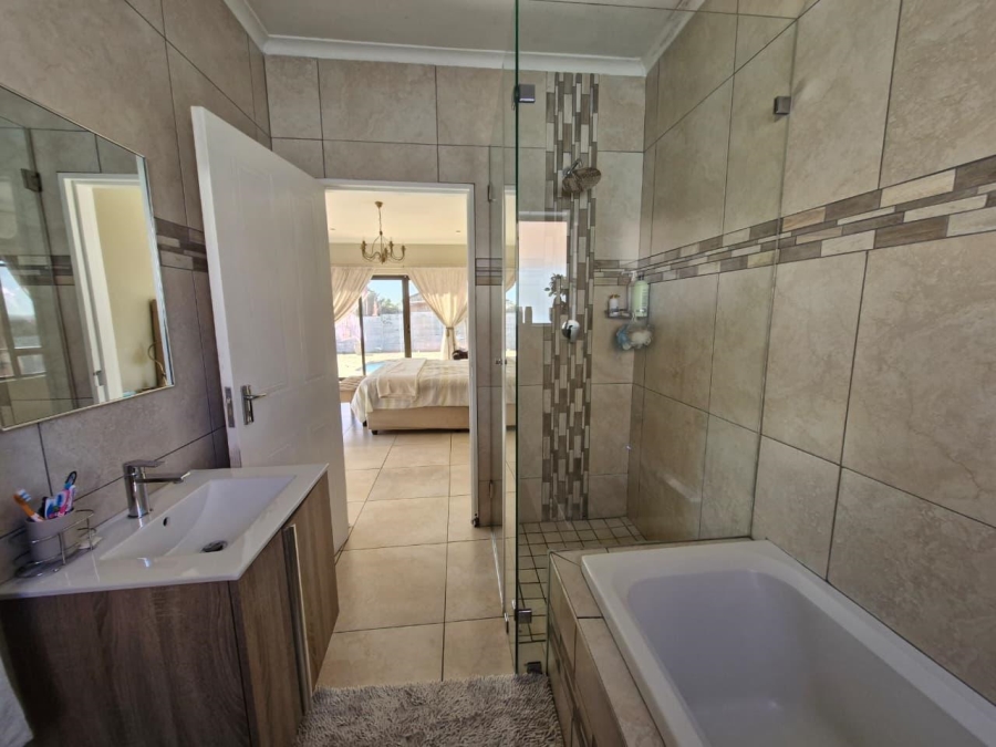 4 Bedroom Property for Sale in Kuilsrivier Industria Western Cape